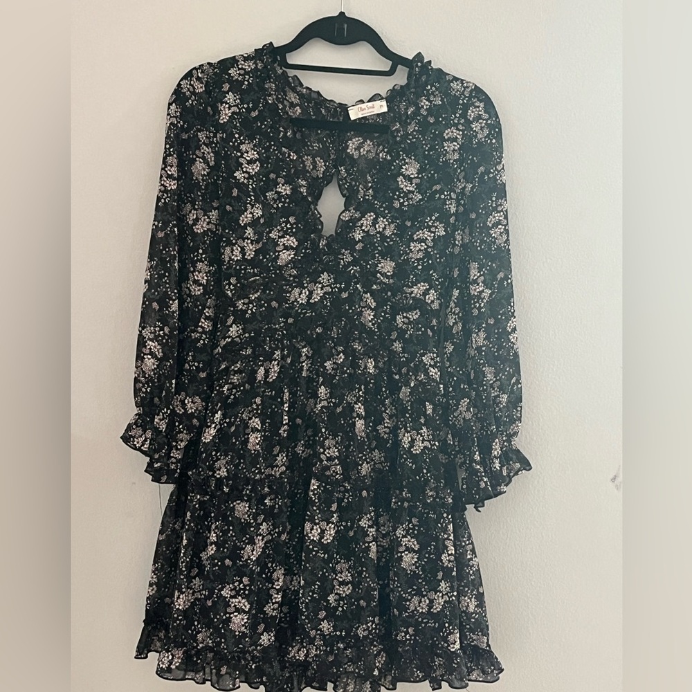 Olive Scent floral dress size‎ medium